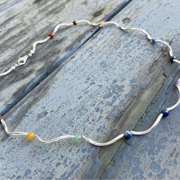 Chakra Twist Necklace - handmade - Picture 4 of 7